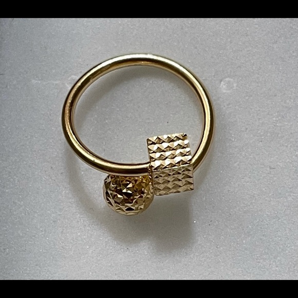 18k Real Saudi Gold Ring Suare and Ball Sz 5 - Picture 4 of 8